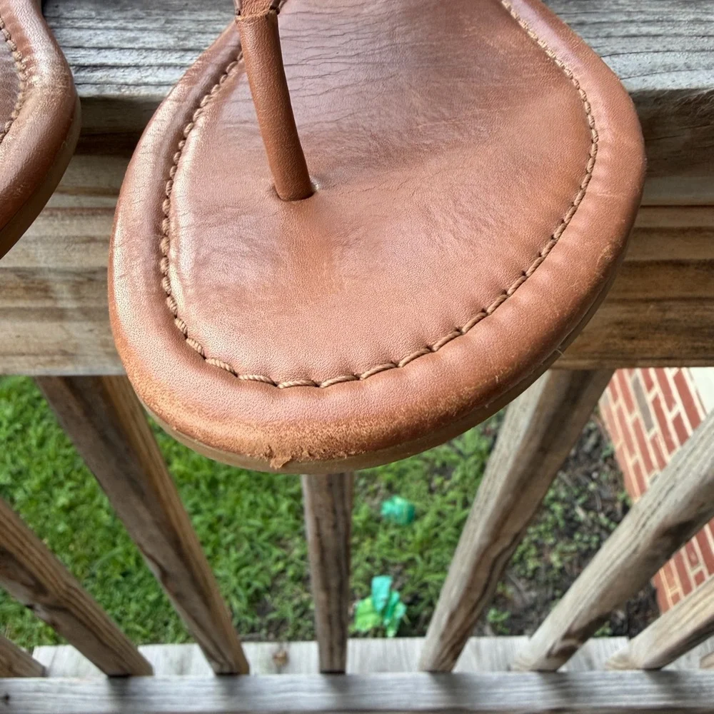 Tan Tory Burch sandals size 10
